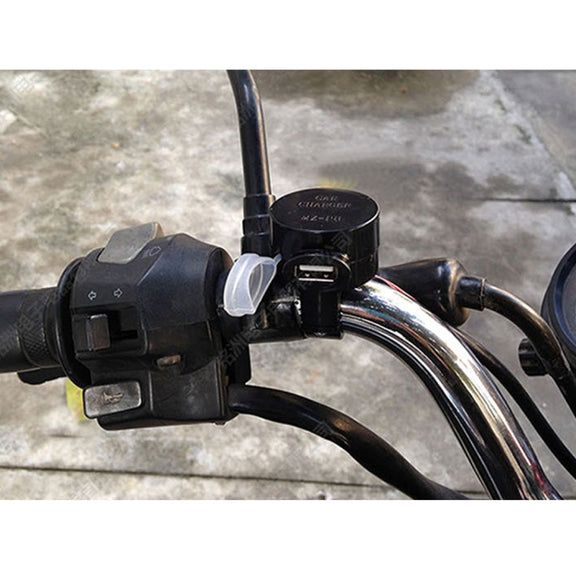 Universal Motorcycle USB Phone Charger 5V 2A Output Fast Charger