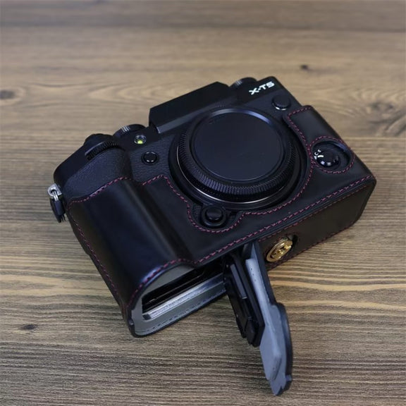 For FUJIFILM X-T5 1/4 inch Thread PU Leather Camera Half Case Base (Black)
