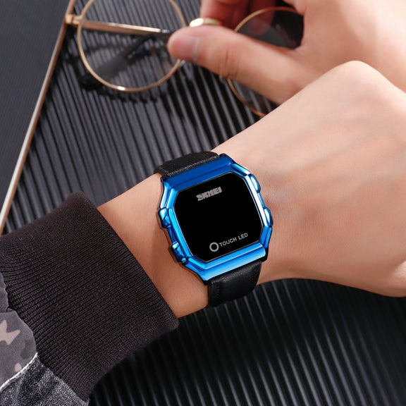 SKMEI 1650 Leather Strap Version LED Digital Display Electronic Watch with Touch Luminous Button(Gold)