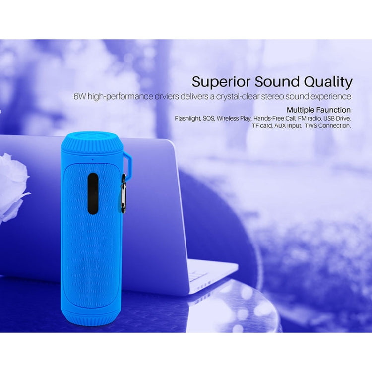 NewRixing NR-4016A TWS Outdoor Splashproof Bluetooth Speaker with Carabiner Handle & SOS Flashlight(Green)