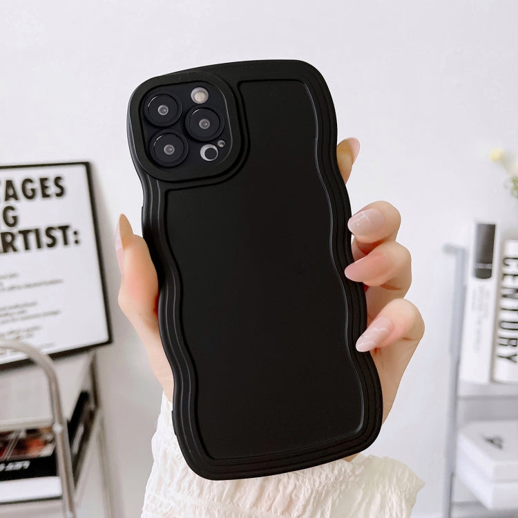 For iPhone 11 Pro Max Wave Edge Silicone Phone Case(Black)