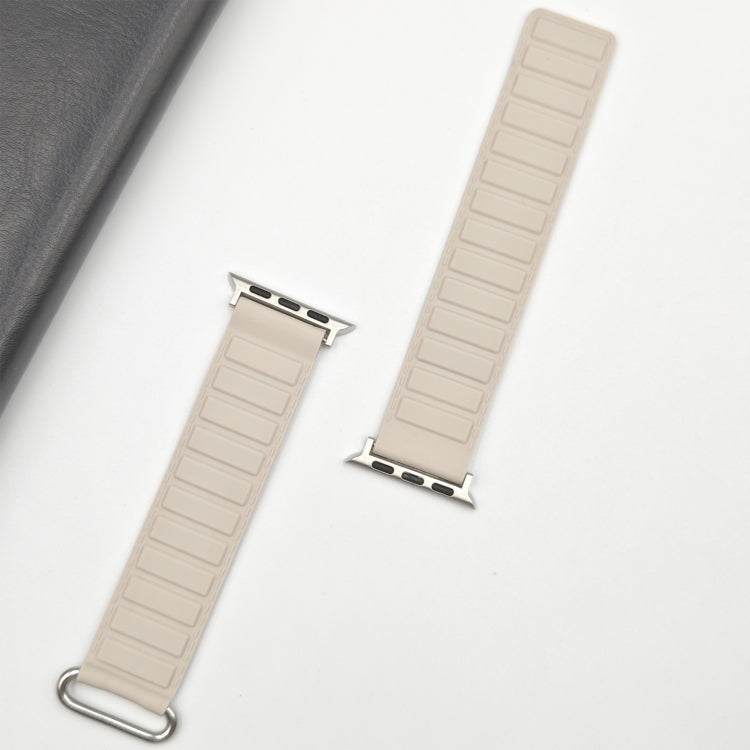 For Apple Watch Series 4 44mm Reverse Buckle Magnetic Silicone Watch Band(Silver Buckle Starlight)