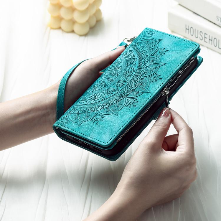For iPhone 16e Multi-Card Totem Zipper Leather Phone Case(Green)