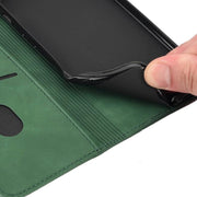 For iPhone 16e Skin Feel Splicing Leather Phone Case(Green)
