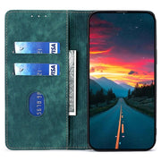For Motorola Edge 5G 2024 RFID Anti-theft Brush Magnetic Leather Phone Case(Green)