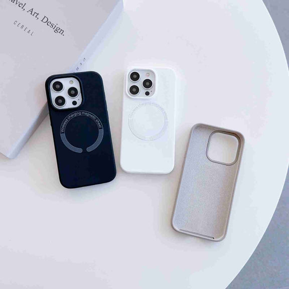 For iPhone 12 MagSafe Magnetic Liquid Silicone Phone Case(Black)