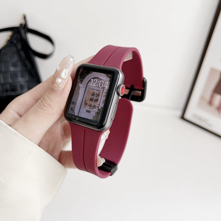 For Apple Watch Series 7 41mm Magnetic Square Buckle Silicone Watch Band(Wine Red)