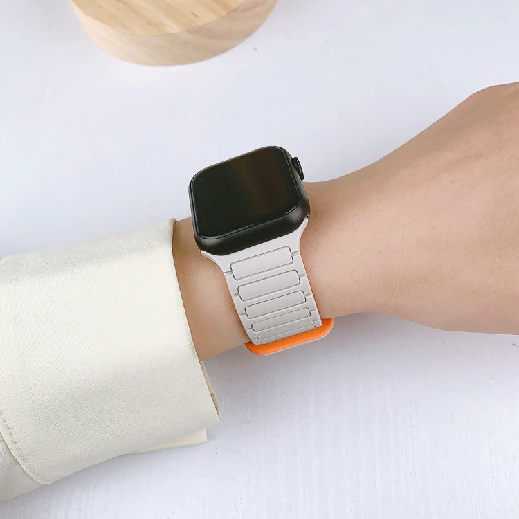 For Apple Watch SE 2022 40mm I-Shaped Magnetic Silicone Watch Band(White Starlight)