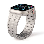 For Apple Watch SE 2023 44mm Magnetic Stainless Steel Watch Band(Titanium Gold)