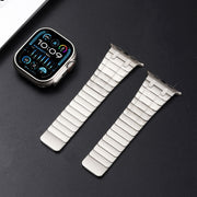For Apple Watch SE 2023 44mm Magnetic Stainless Steel Watch Band(Titanium Gold)