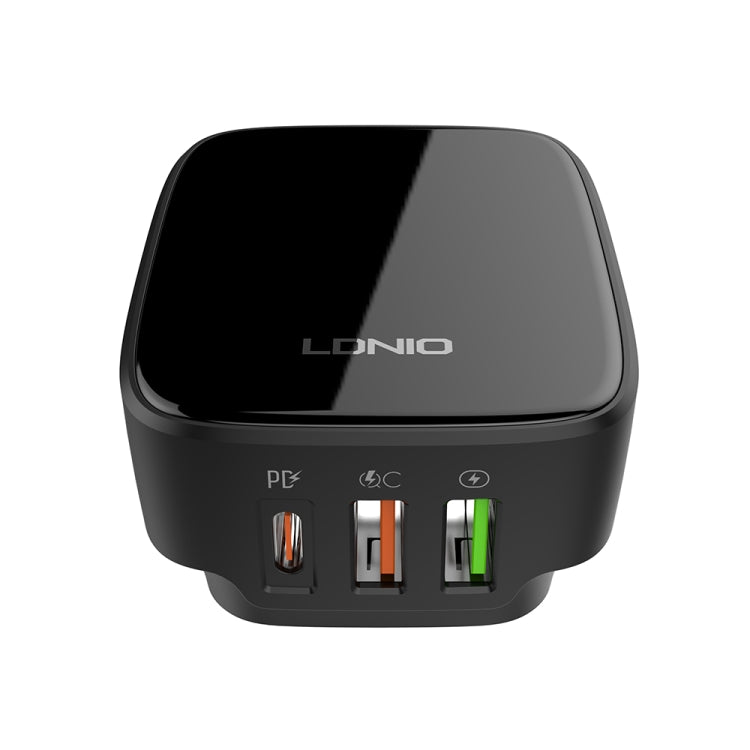 LDNIO Q334 32W Type-C + Dual USB Port Charger with 1m 8 Pin Data Cable, Plug Type:US Plug(Black)