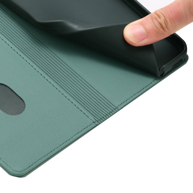 For Samsung Galaxy S25+ 5G Cartoon Elephant Embossed Leather Phone Case(Green)