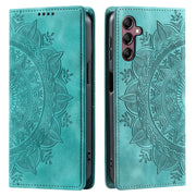 For Samsung Galaxy S25 5G Totem Embossed Magnetic Leather Phone Case(Green)