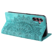 For Samsung Galaxy S25 5G Totem Embossed Magnetic Leather Phone Case(Green)