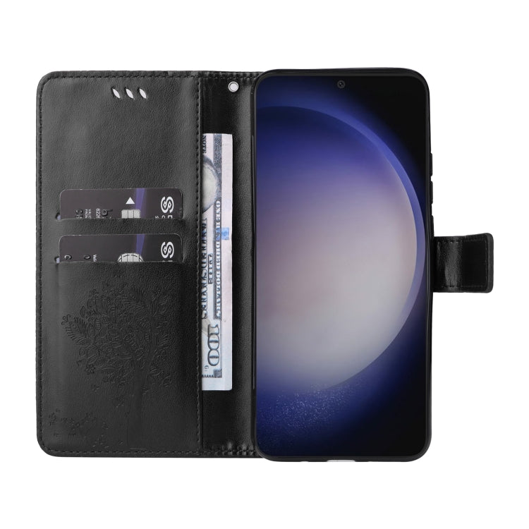 For Samsung Galaxy S25 / S24 5G Tree & Cat Embossed Pattern Flip Leather Phone Case(Black)