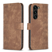 For Samsung Galaxy S25 5G Plaid Embossed Leather Phone Case(Brown)