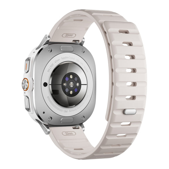 For Samsung Galaxy Watch Ultra 47mm / Ultra 2025 Magnetic Silicone Watch Band(Starlight+Silver)