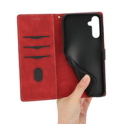 For Samsung Galaxy S25 5G Grid Stitching Leather Phone Case with Lanyard(Red)