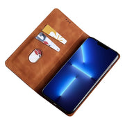 For Samsung Galaxy S25+ 5G Skin Feel Magnetic Leather Phone Case(Light Brown)