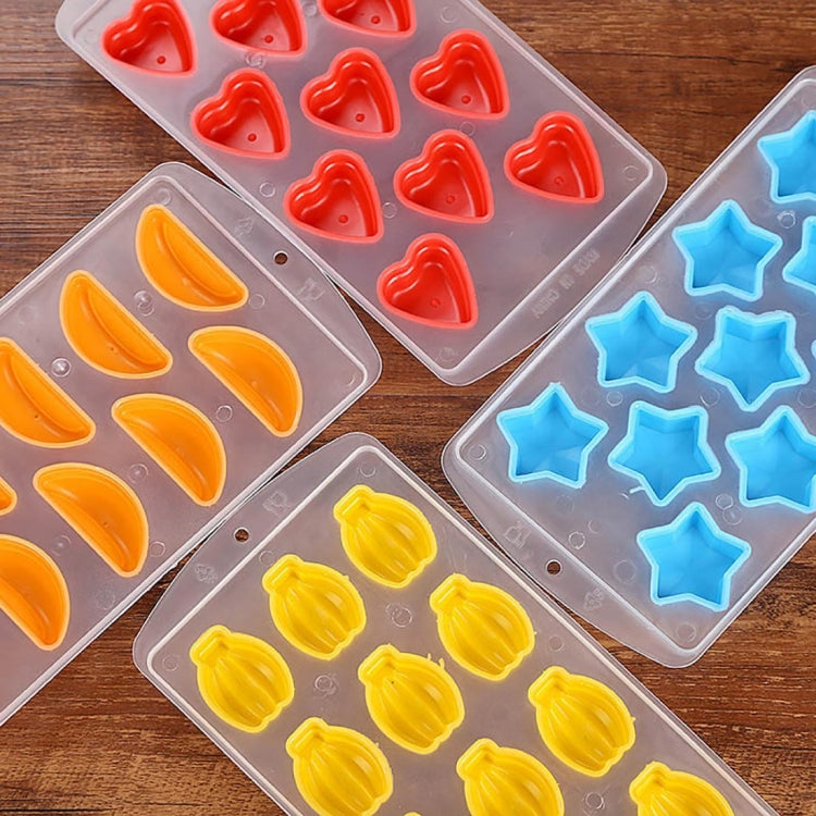 Love Shaped Silicon Ice Cube Tray / Ice Mold Random Color