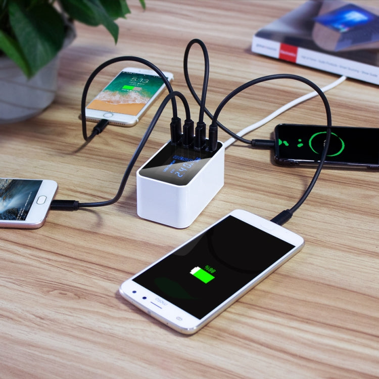 CDA30 20W 3 USB Ports + USB-C / Type-C Ports Multi-function Charger with LED Display, EU Plug