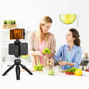 PULUZ Live Broadcast Smartphone Video Light Vlogger Kits with LED Light + Tripod Mount + Phone Clamp Holder(Black)