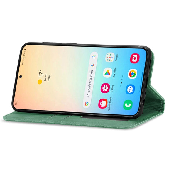 For Samsung Galaxy S25+ 5G Retro Skin Feel Magnetic Leather Phone Case(Green)
