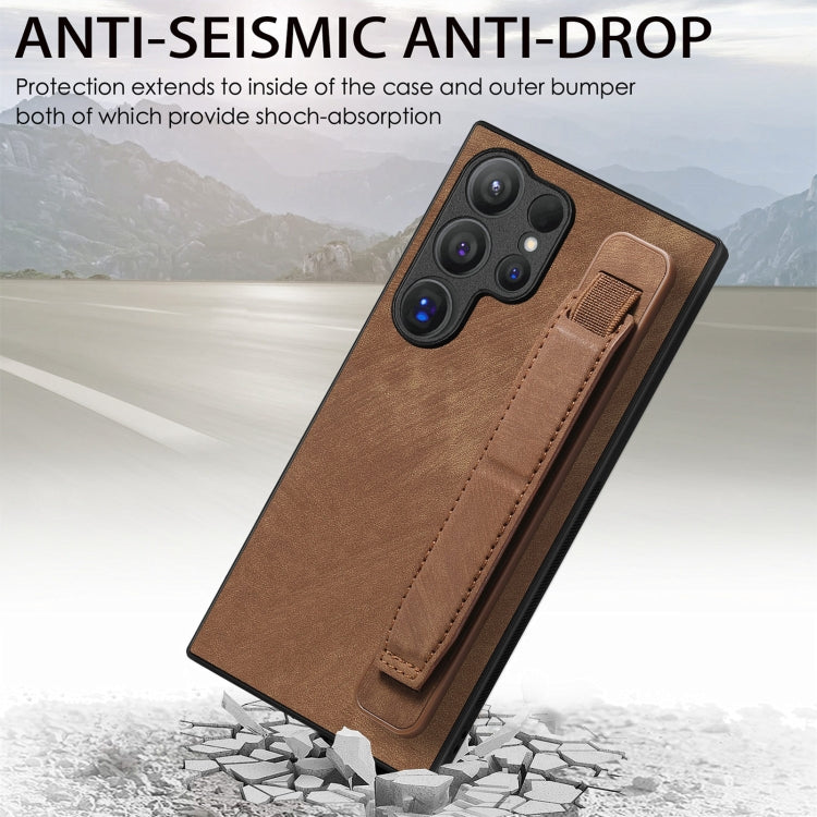 For Samsung Galaxy S24 Ultra 5G Retro Wristband Holder Leather Back Phone Case(Brown)