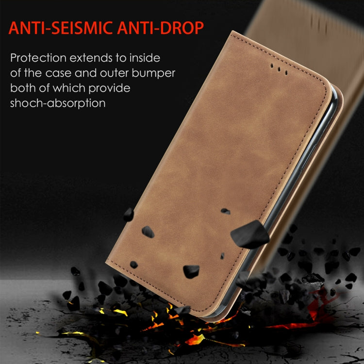 For Google Pixel 9 Retro Skin Feel Magnetic Flip Leather Phone Case(Green)