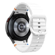For Samsung Galaxy Watch 6 Classic Wave Pattern Stitched Silicone Watch Band(White)