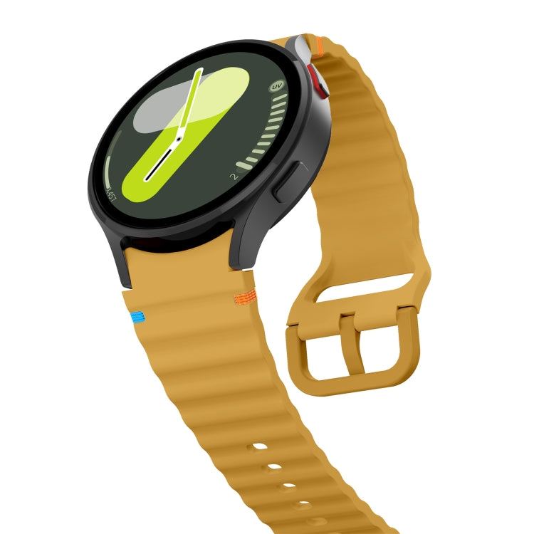 For Samsung Galaxy Watch 5 Pro Wave Pattern Stitched Silicone Watch Band(Yellow)