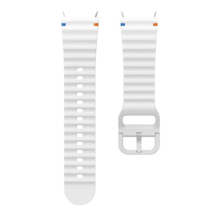 For Samsung Galaxy Watch 4 40 / 44mm Wave Pattern Stitched Silicone Watch Band(White)