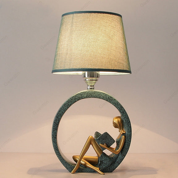 Modern Bedside Reading Statue Base Lamp Home Decoration, Light color:Remote Control Switch Dimming Bulb