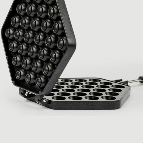 Household Non-stick Bakeware Mold QQ Egg Baking Tray(Black)