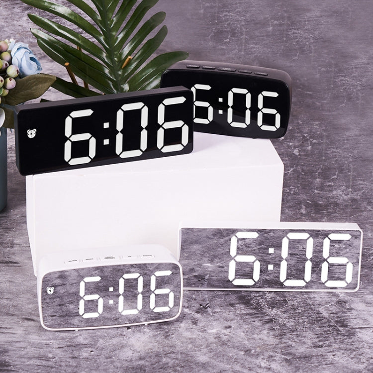 Mirror Bedside Alarm Clock Battery Plug-In Dual-Purpose LED Clock, Colour: Rectangular Black Shell (Mirror White Light)