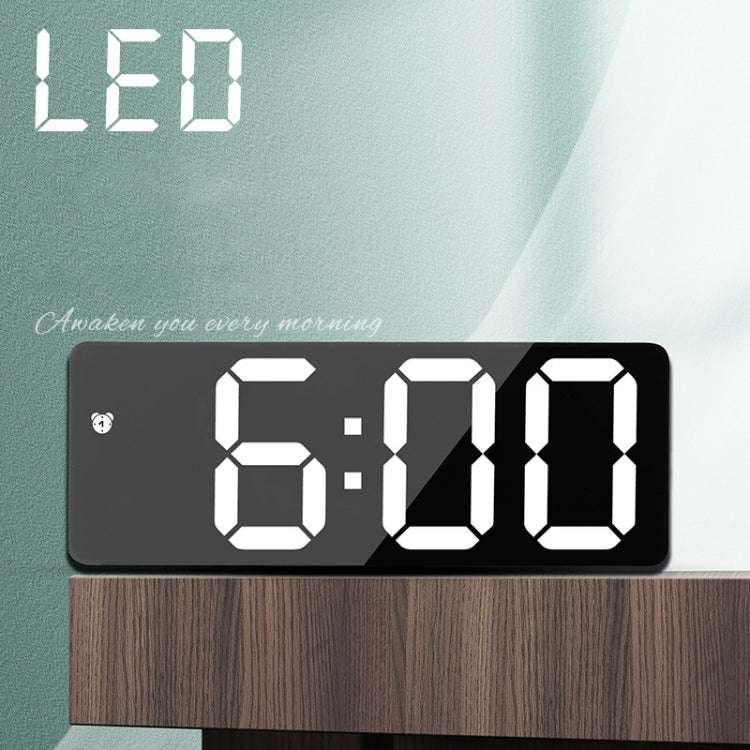 Mirror Bedside Alarm Clock Battery Plug-In Dual-Purpose LED Clock, Colour: Rectangular White Shell (Mirror Red Light)