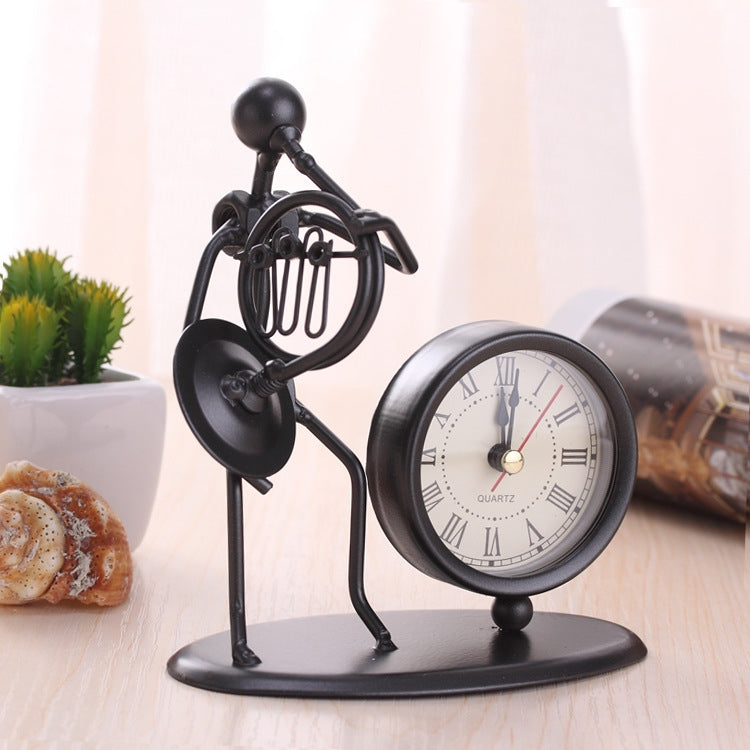 Iron Stainless Steel Small Table Clock Retro Personality Clock Birthday Gift(C67 French Horn Clock)
