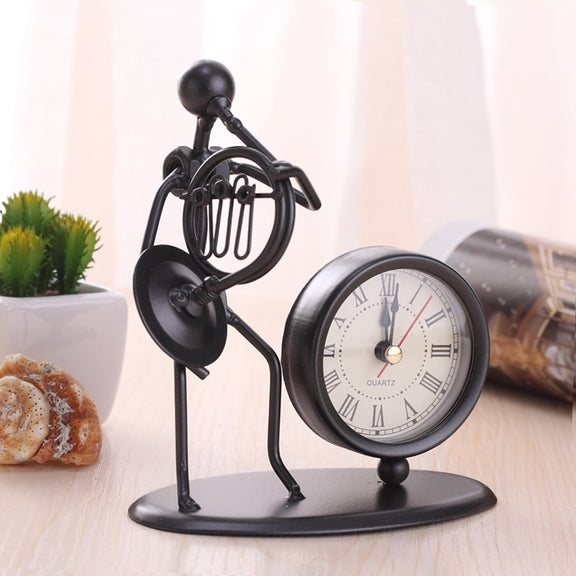 Iron Stainless Steel Small Table Clock Retro Personality Clock Birthday Gift(C67 French Horn Clock)