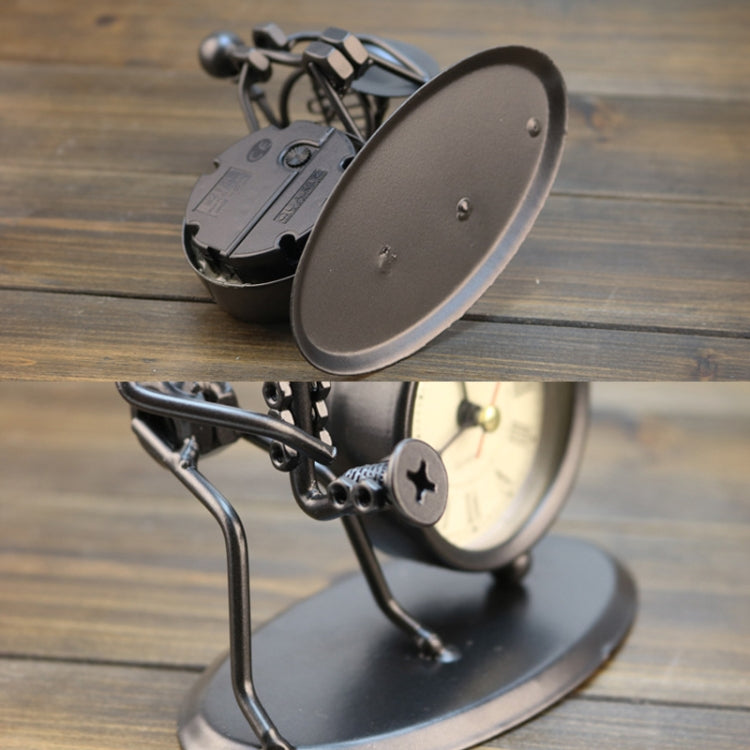 Iron Stainless Steel Small Table Clock Retro Personality Clock Birthday Gift(C67 French Horn Clock)