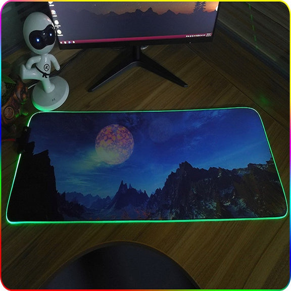 260x390x3mm F-01 Rubber Thermal Transfer RGB Luminous Non-Slip Mouse Pad(Red Fox)