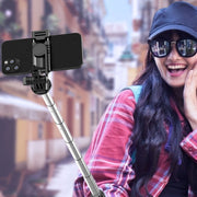 Wireless Bluetooth Selfie Stick Live Telescopic Bracket, Specification: Q05 (Black)