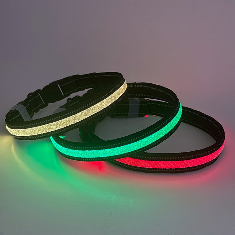 LED Rechargeable Wear-resistant and Water-resistant Pet Lighting Collar, Size: M(Black)