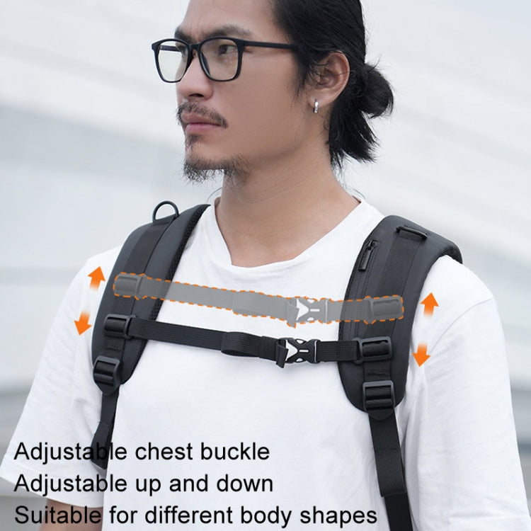 Cwatcun D108 Large Hard Shell Shoulder Camera Bag Water-resistant Shockproof Photography Pack