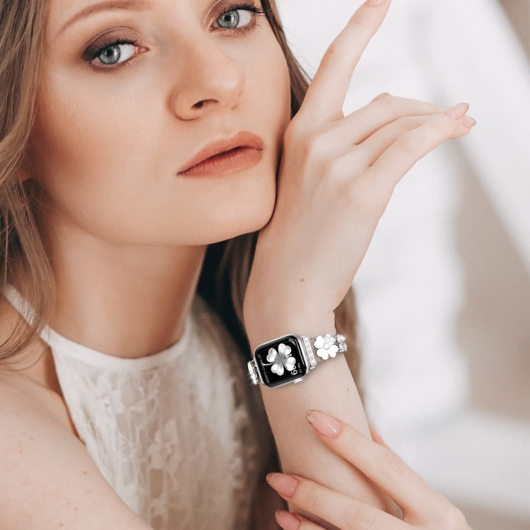For Apple Watch 5 40mm Petal Metal Diamond Watch Band(Sliver+White)