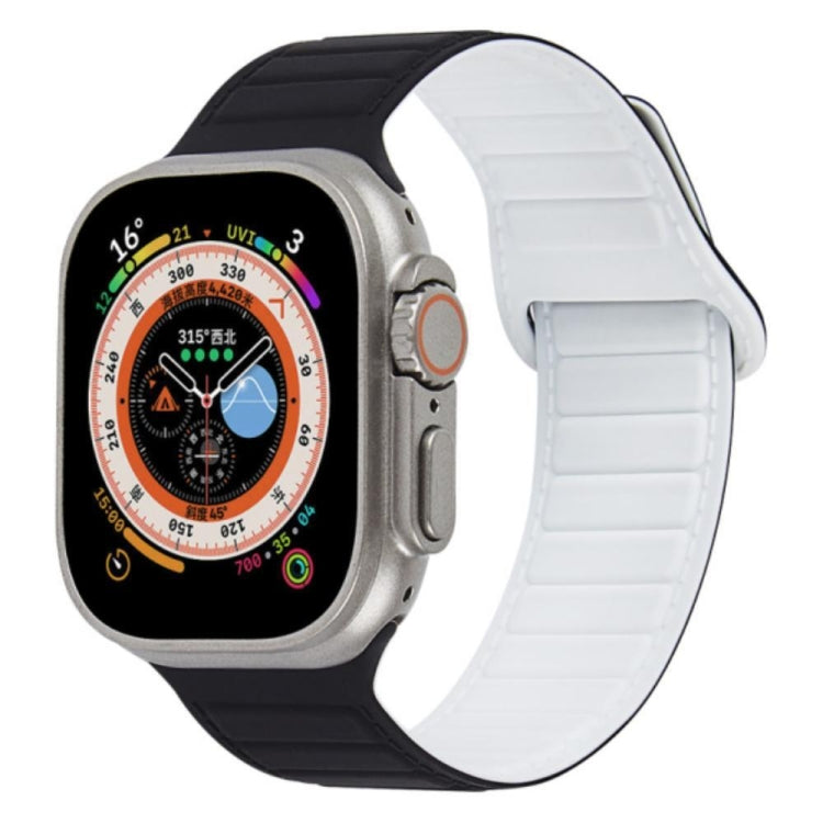 For Apple Watch 7 41mm Loop Magnetic Silicone Watch Band(Black White)