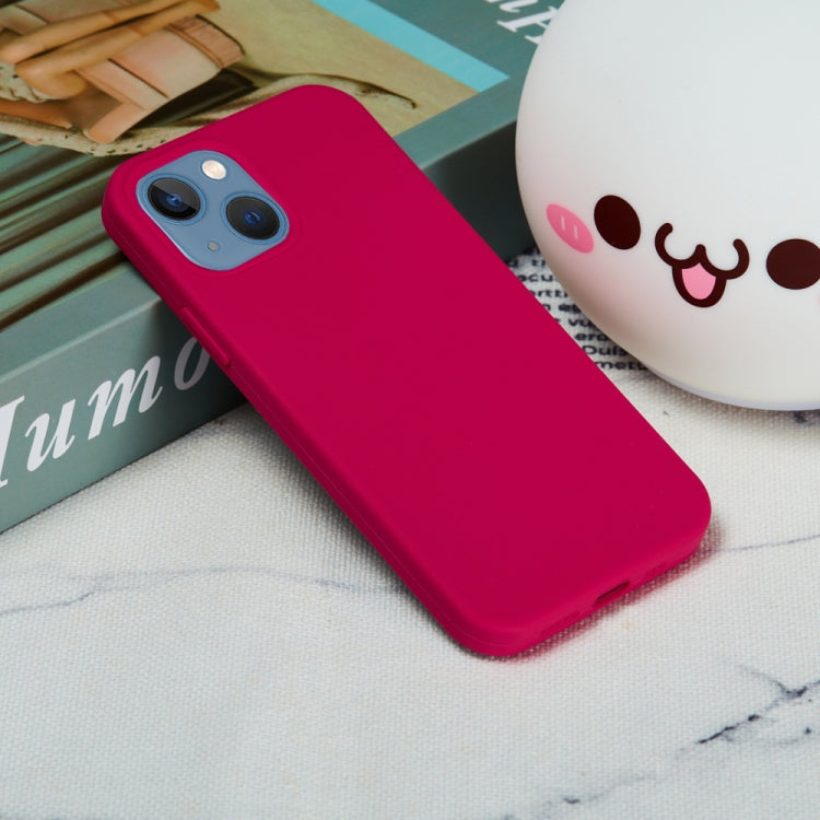 For iPhone 15 Solid Color Silicone Phone Case(Rose Red)