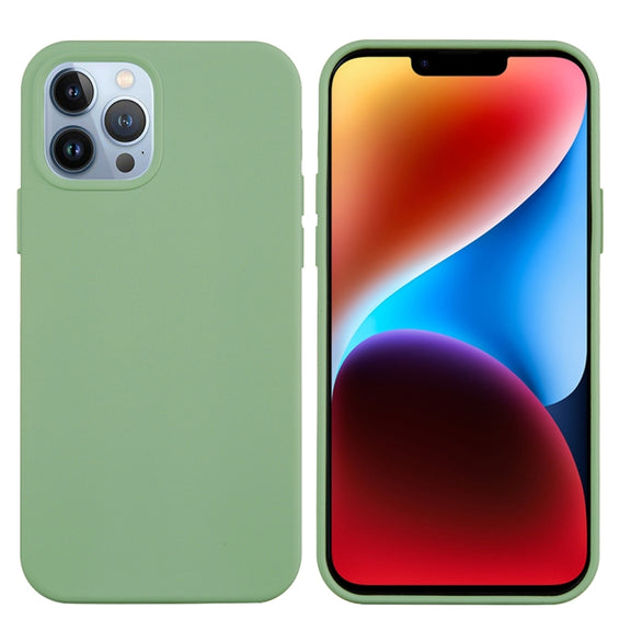 For iPhone 15 Pro Solid Color Silicone Phone Case(Mint Green)