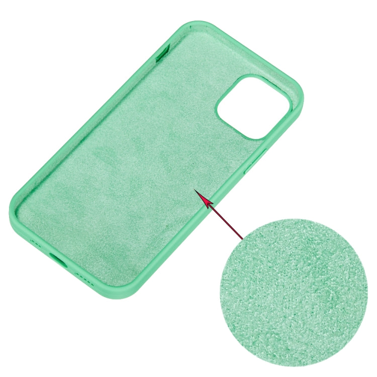For iPhone 15 Pro Solid Color Silicone Phone Case(Green)