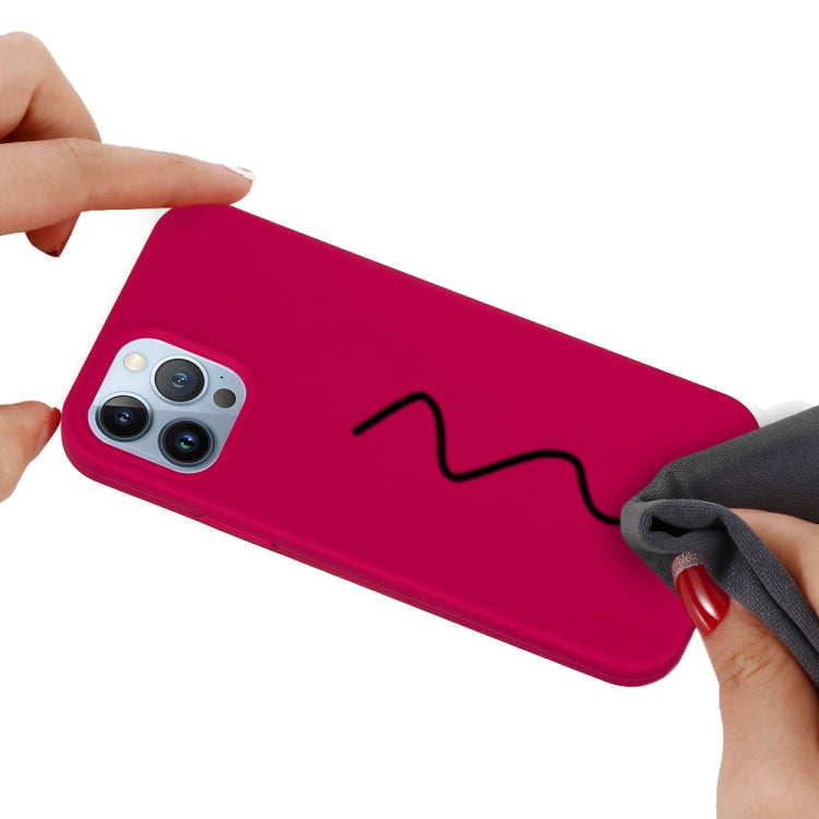 For iPhone 15 Pro Solid Color Silicone Phone Case(Rose Red)