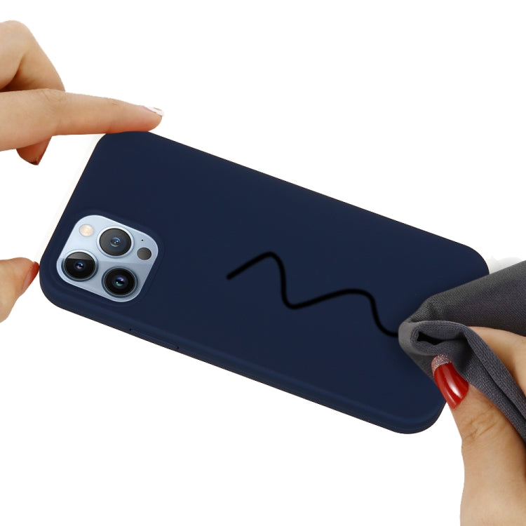 For iPhone 15 Pro Solid Color Silicone Phone Case(Midnight Blue)